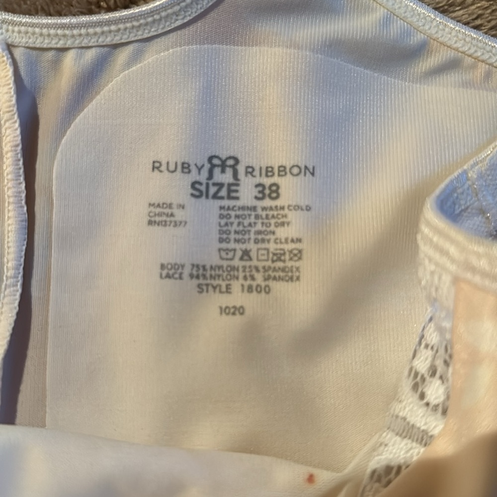 Ruby Ribbon Heritage style Cami - Picture 2 of 2